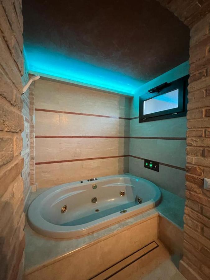 Colle Indaco Wine & Farm stay *
